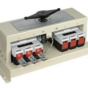 McPherson Controls | Interruptor de transferencia automática de 3 polos 800A | ATS22/800/3N3 multivoltaje